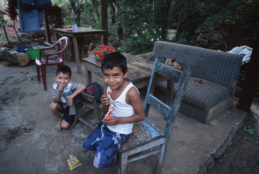 Vida Centro América - Niñ@s exclusión, Sonsonate - Acajutla. El Salvador